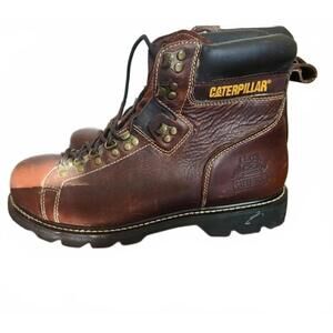 Steel toe boots